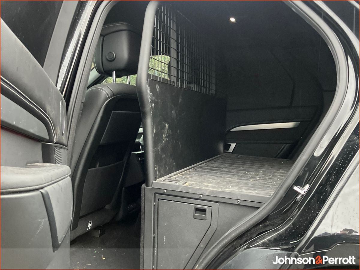 Land Rover Discovery DISCOVERY 3.0 SD6 DYNAMIC H 5 (Price Excludes VAT)