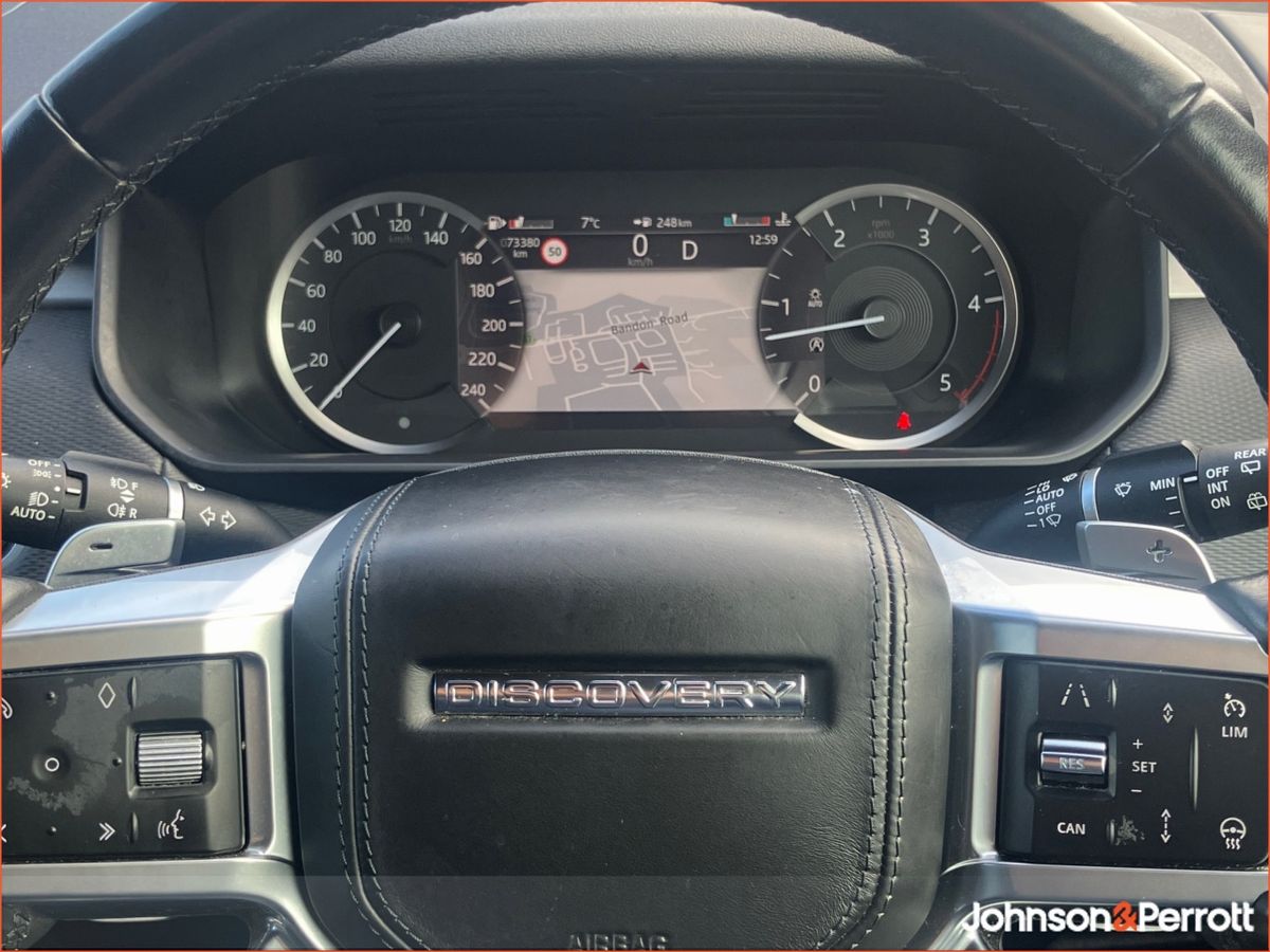 Land Rover Discovery DISCOVERY DISCOVERY 3.0 SD6 R- (Price Excludes VAT)