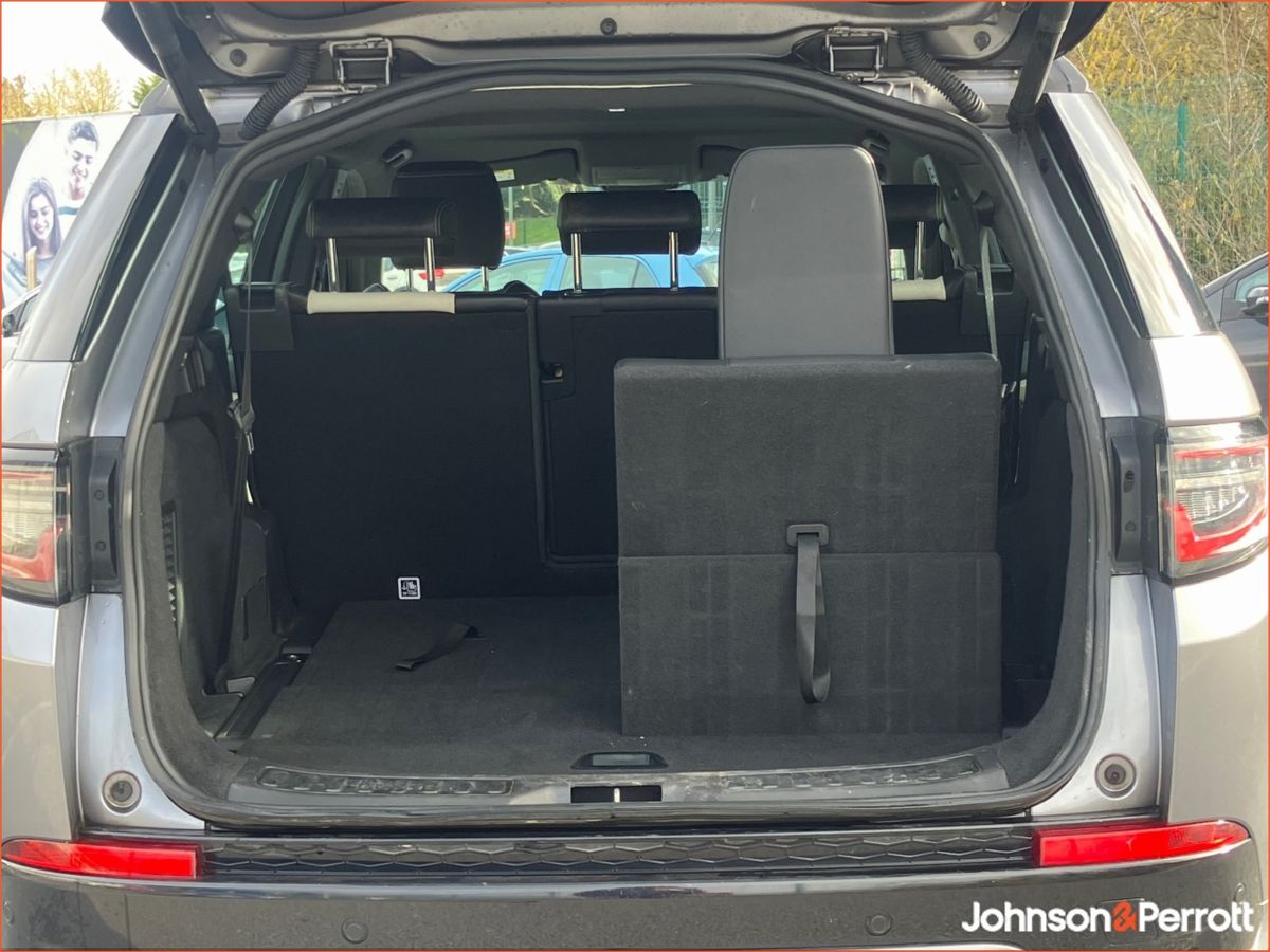 Land Rover Discovery Sport 2.0D 180PS AWD Auto R-Dynamic