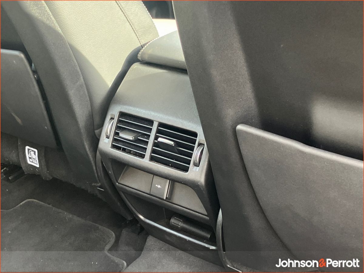 Land Rover Discovery Sport 2.0D 180PS AWD Auto R-Dynamic