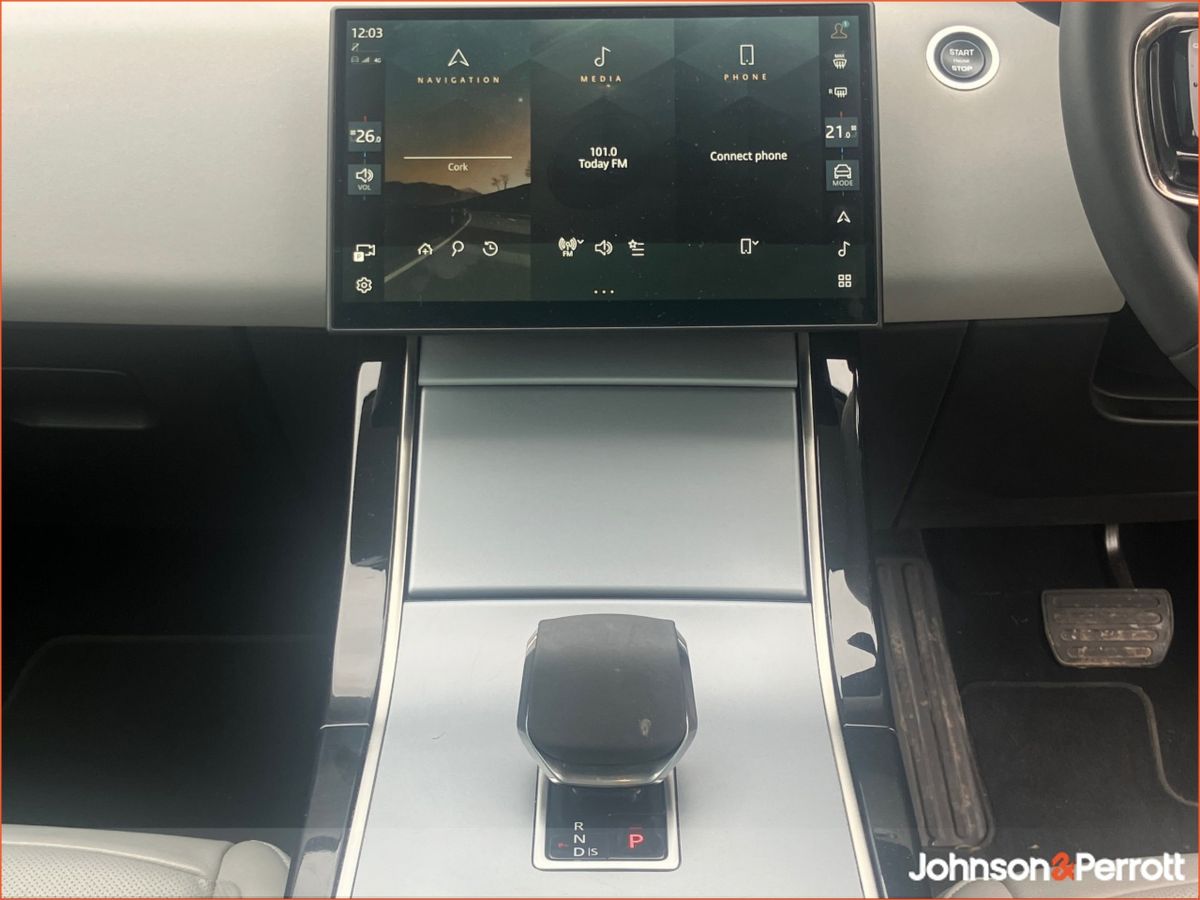 Land Rover Range Rover Evoque 1.5 I3 PHEV 269 PS S (Remainder of Manufacturer Warranty)