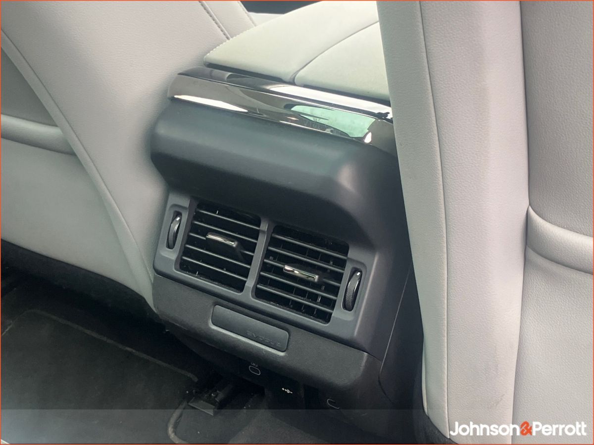 Land Rover Range Rover Evoque 1.5 I3 PHEV 269 PS S (Remainder of Manufacturer Warranty)