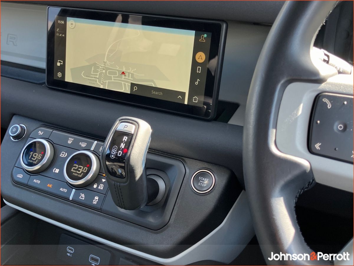 Land Rover Defender 110 2.0 Si4 PHEV S  (Remainder of Manufacturer Warranty)