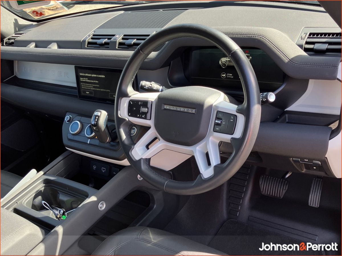 Land Rover Defender 110 2.0 Si4 PHEV S  (Remainder of Manufacturer Warranty)