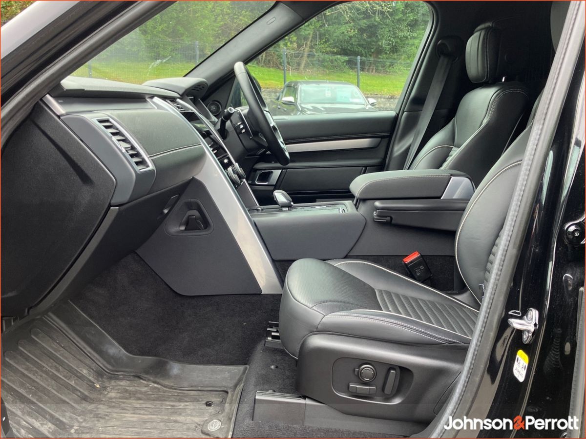 Land Rover Discovery DISCOVERY DISCOVERY 3.0 SD6 R- (Price Excludes VAT)
