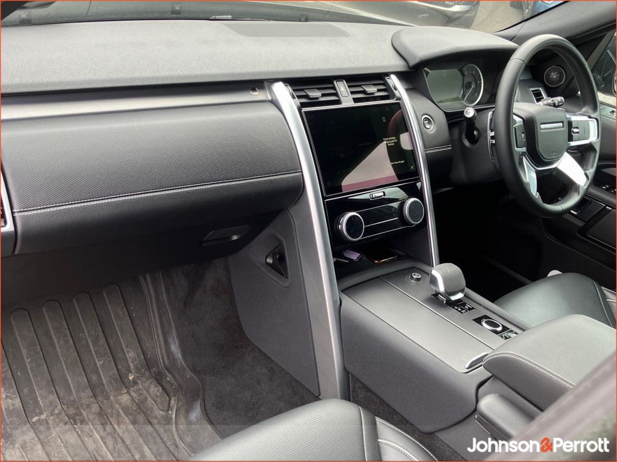 Land Rover Discovery DISCOVERY DISCOVERY 3.0 SD6 R- (Price Excludes VAT)