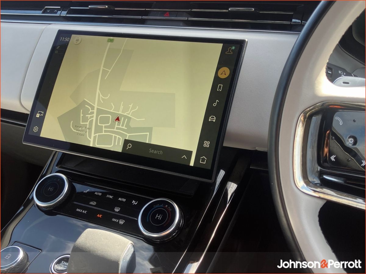 Land Rover Range Rover Sport SWB 3.0 Si6 PHEV SE (Remainder of Manufacturer Warranty)