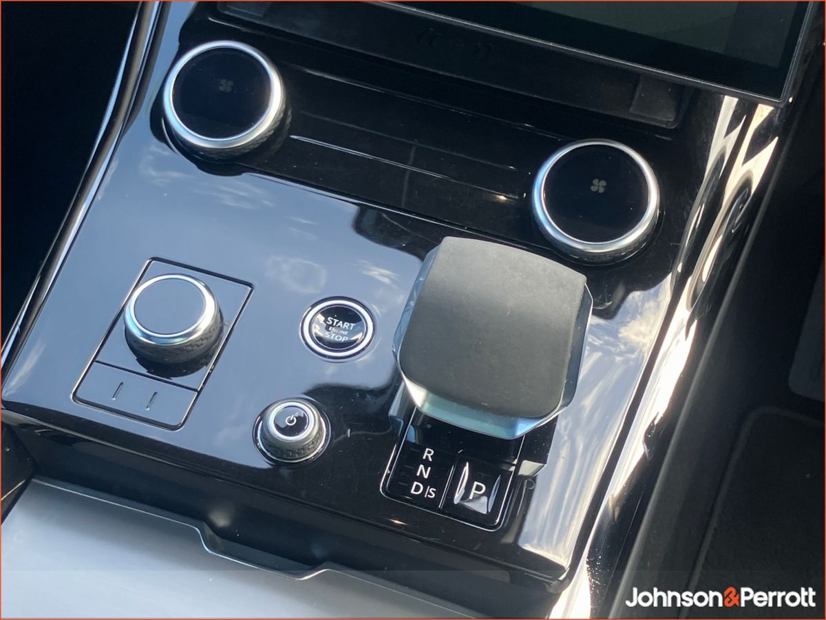 Land Rover Range Rover Sport SWB 3.0 Si6 PHEV SE (Remainder of Manufacturer Warranty)