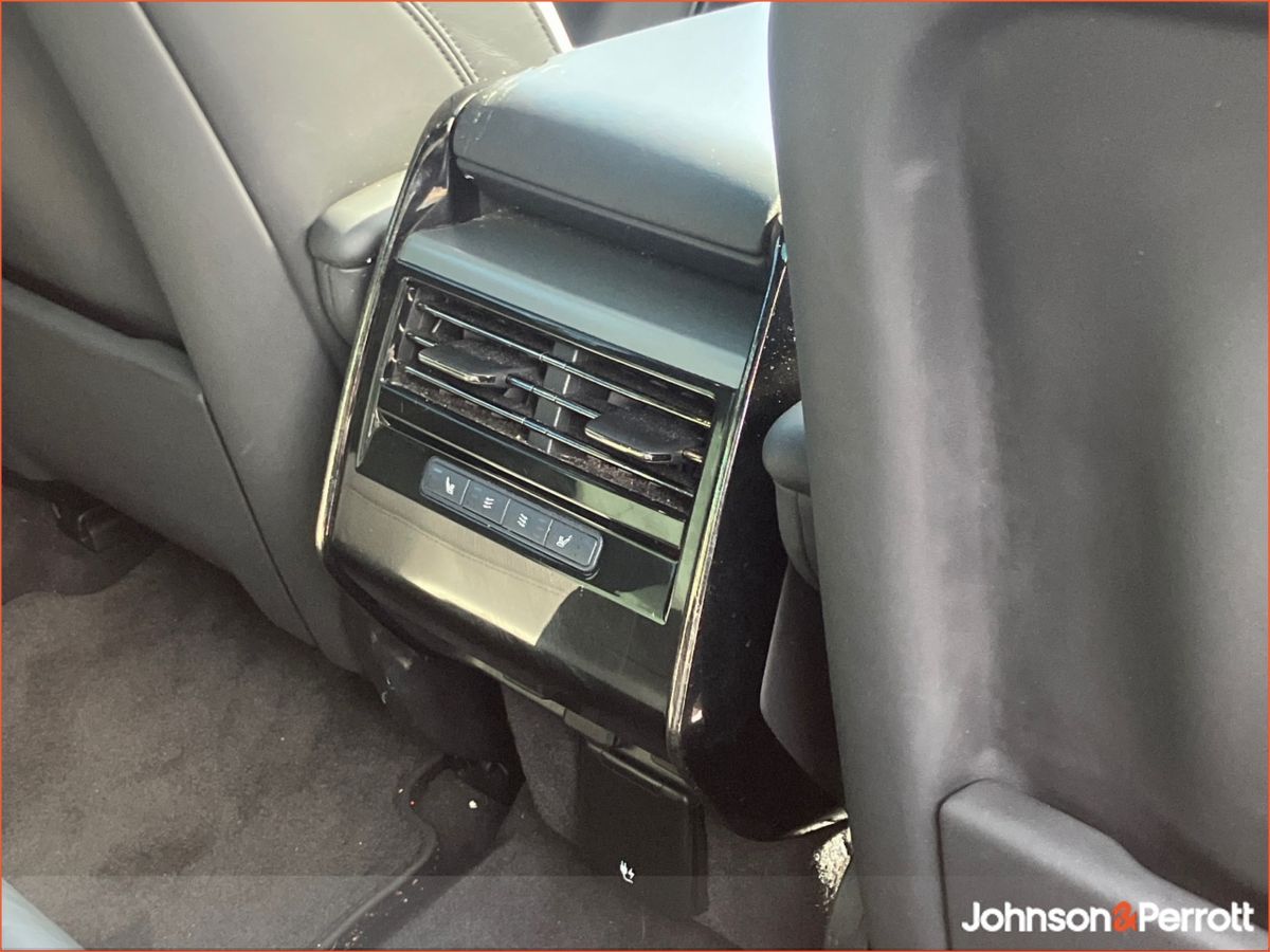 Land Rover Range Rover Sport SWB 3.0 Si6 PHEV SE (Remainder of Manufacturer Warranty)