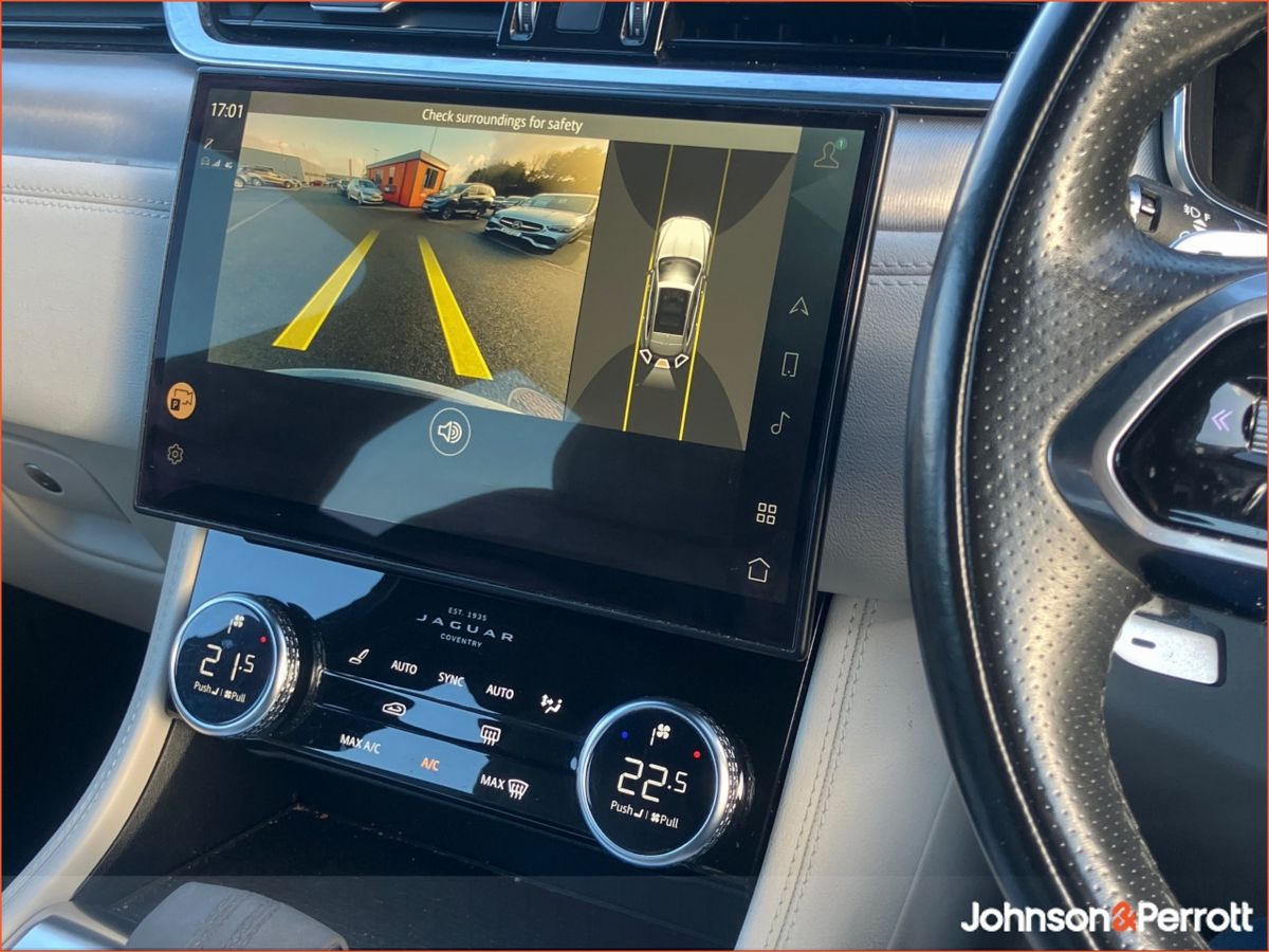 Jaguar F-Pace 2.0 I4 PHEV 404 PS AWD Auto R-dyn S