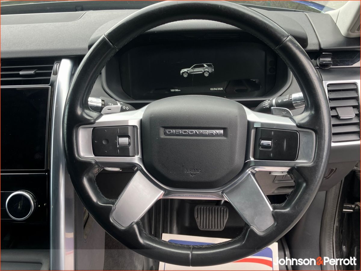 Land Rover Discovery DISCOVERY MY21 3.0 SD6 SE COMM (Price excludes VAT)