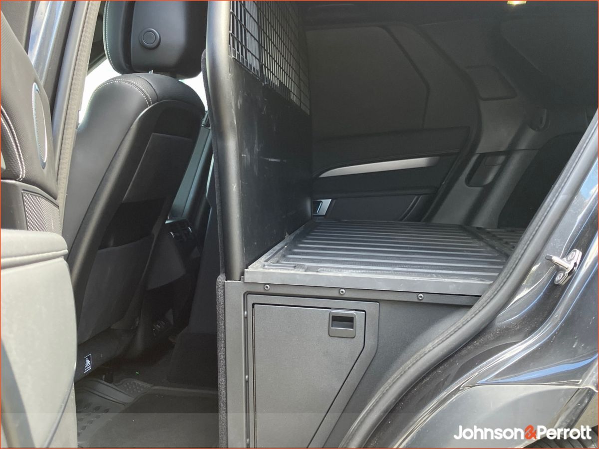 Land Rover Discovery DISCOVERY 3.0 SD6 DYNAMIC H 5 (Remainder of Manufaturer Warranty & Price Excludes VAT)
