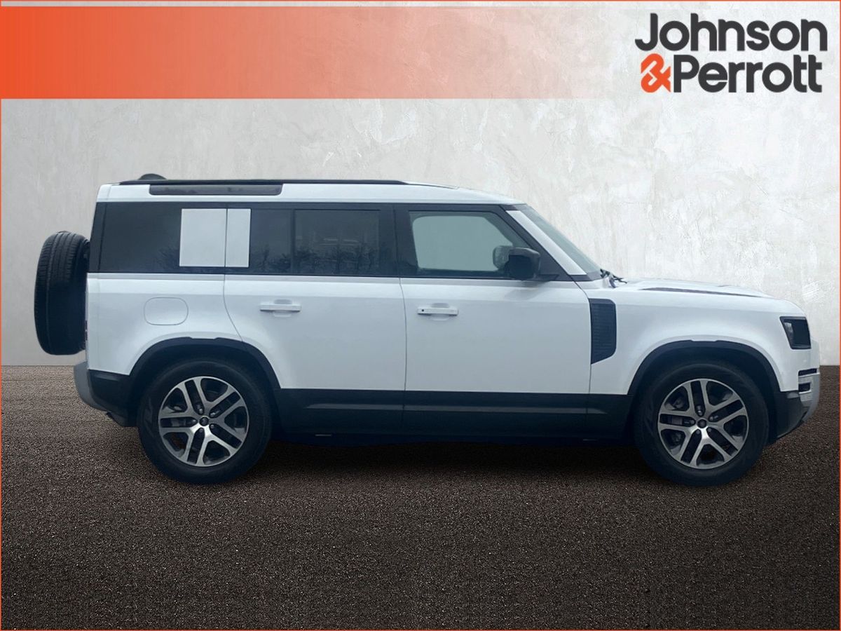Land Rover Defender 110 2.0 Si4 PHEV 300 PS S Campaign, (Remainder of Manufacturer Warranty)