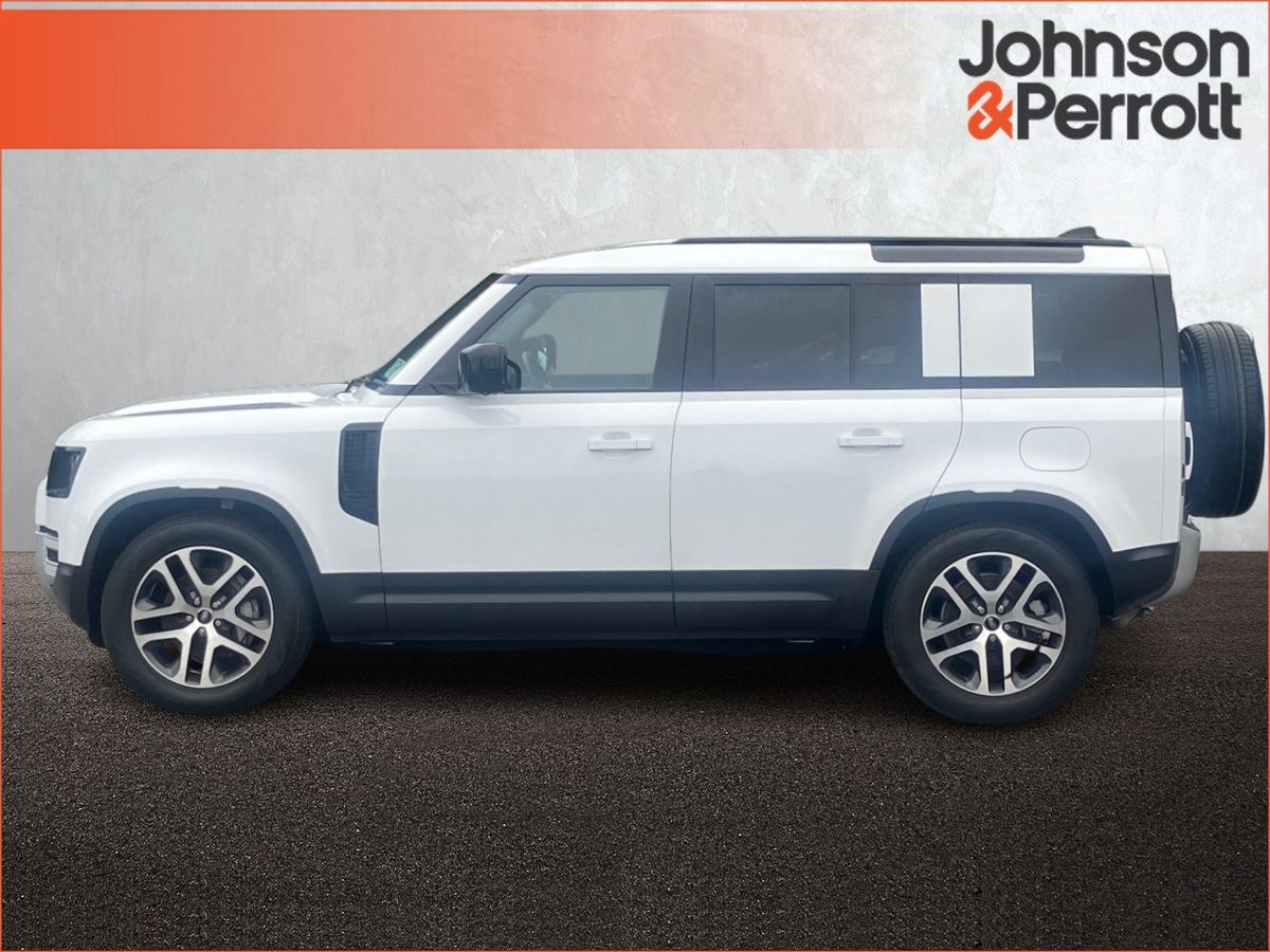 Land Rover Defender 110 2.0 Si4 PHEV 300 PS S Campaign, (Remainder of Manufacturer Warranty)
