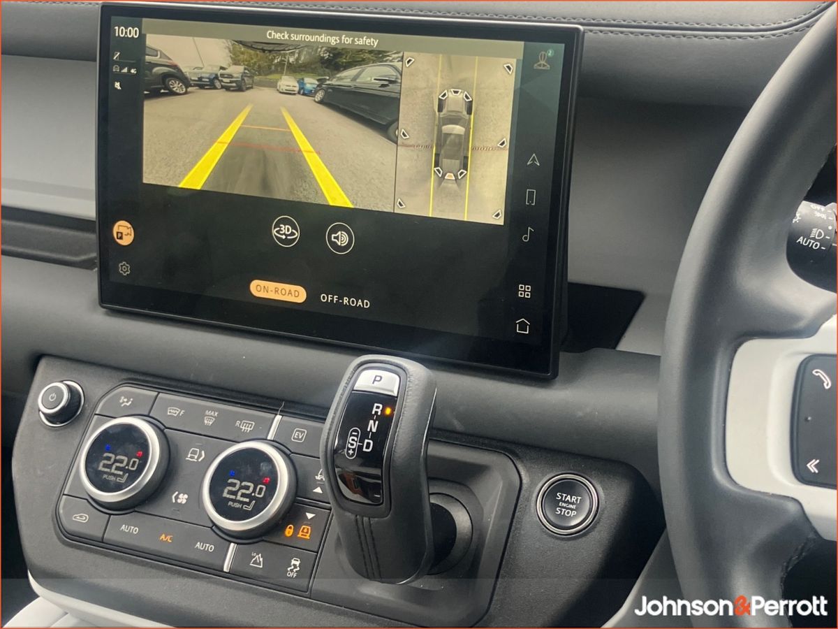 Land Rover Defender 110 2.0 Si4 PHEV 300 PS S Campaign, (Remainder of Manufacturer Warranty)