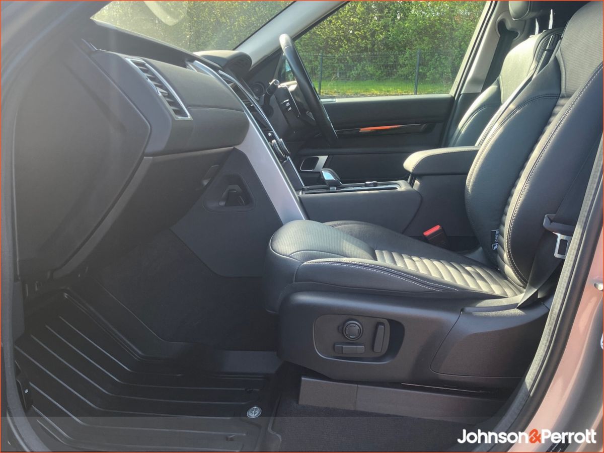 Land Rover Discovery DISCOVERY DISCOVERY 3.0 SD6 SE  (Price Excludes VAT)