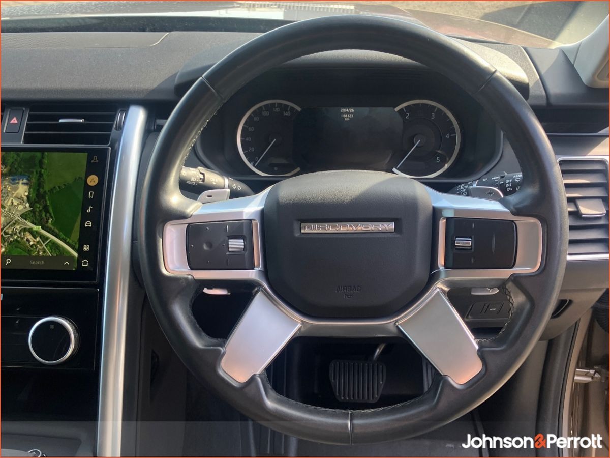 Land Rover Discovery DISCOVERY DISCOVERY 3.0 SD6 SE  (Price Excludes VAT)