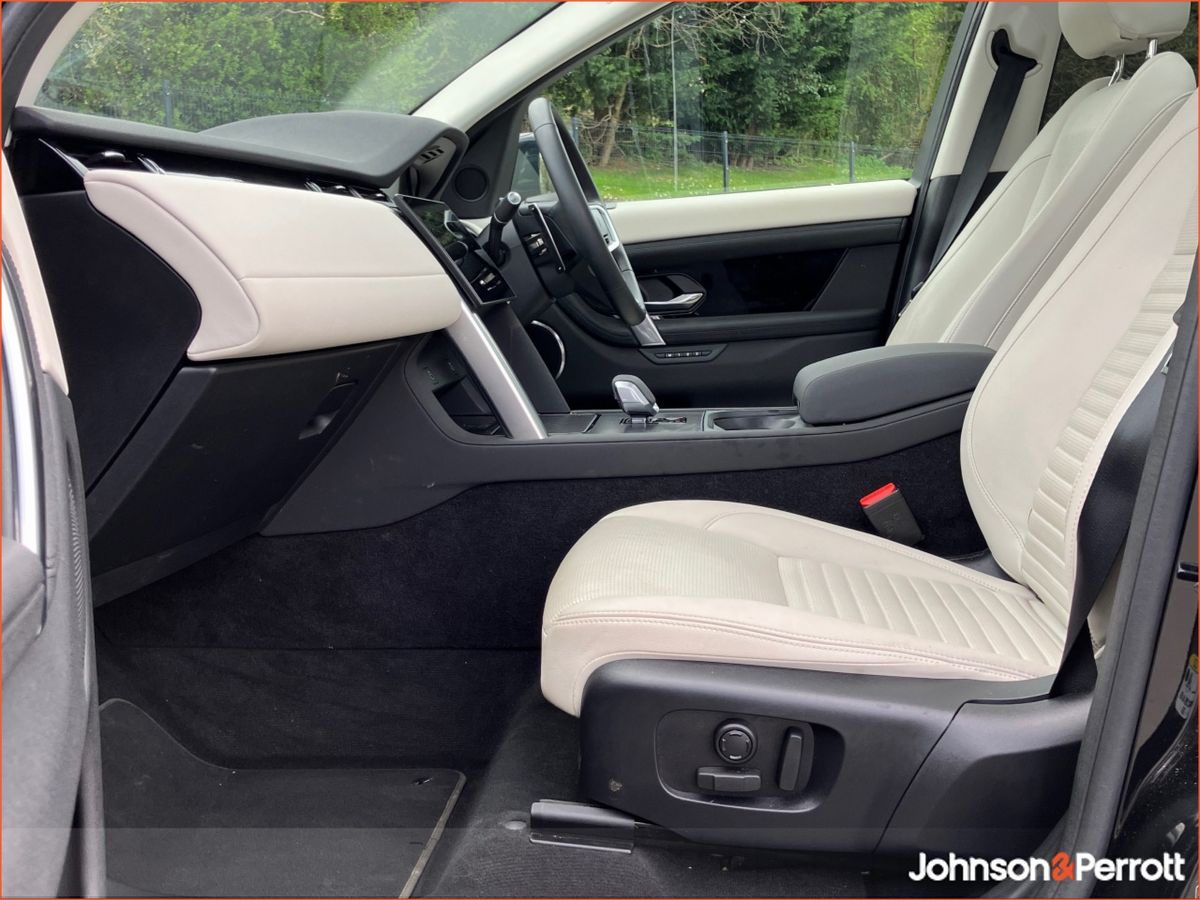Land Rover Discovery Sport 1.5 I3 PHEV 309 PS AWD S Auto, (Remainder of Manufacturer Warranty)