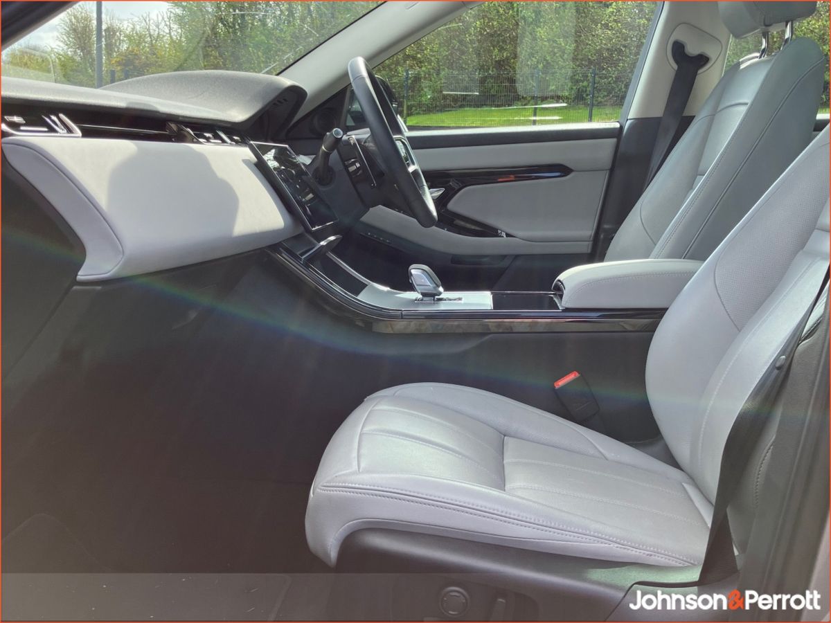 Land Rover Range Rover Evoque 1.5 I3 PHEV 269 PS S,  (Remainder of Manufacturer Warranty)