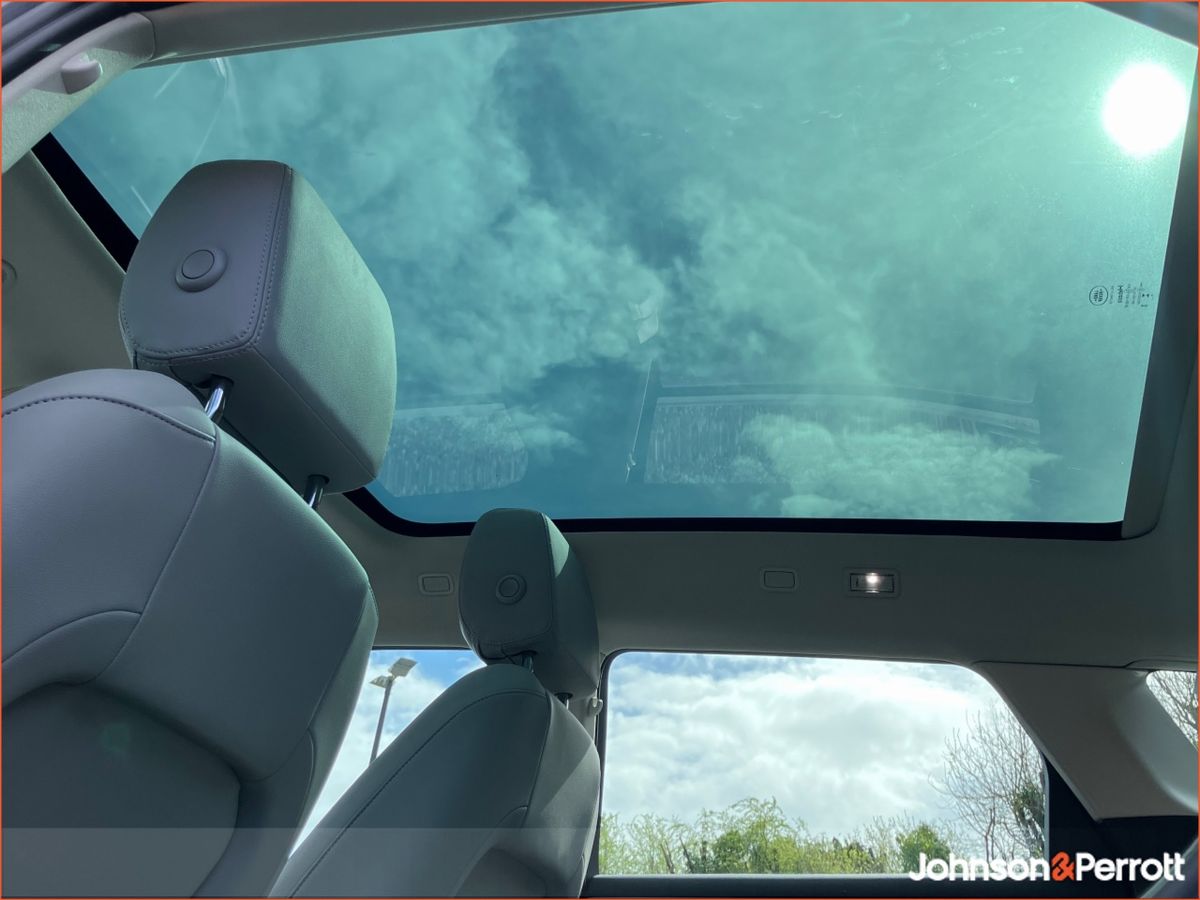 Land Rover Range Rover Evoque 1.5 I3 PHEV 269 PS S,  (Remainder of Manufacturer Warranty)