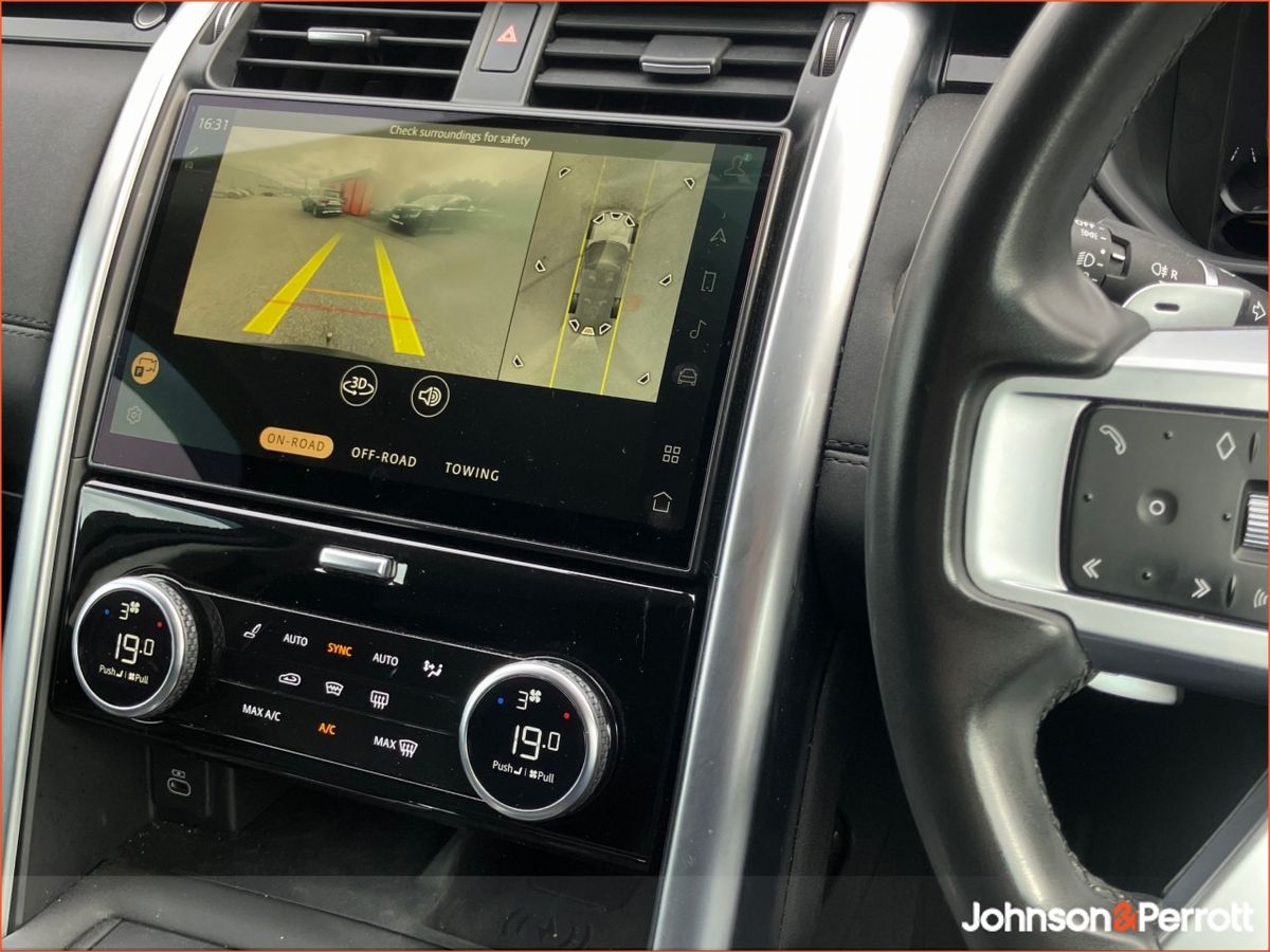 Land Rover Discovery DISCOVERY 3.0 SD6 SE COMMERCI  (Remainder of Manufaturer Warranty & Price Excludes VAT)