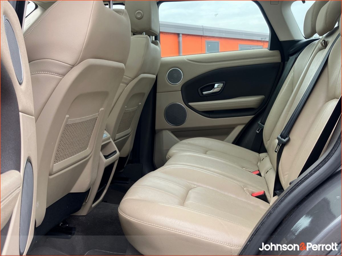 Land Rover Range Rover Evoque 2.0 Td4 SE 150HP 4wd Auto