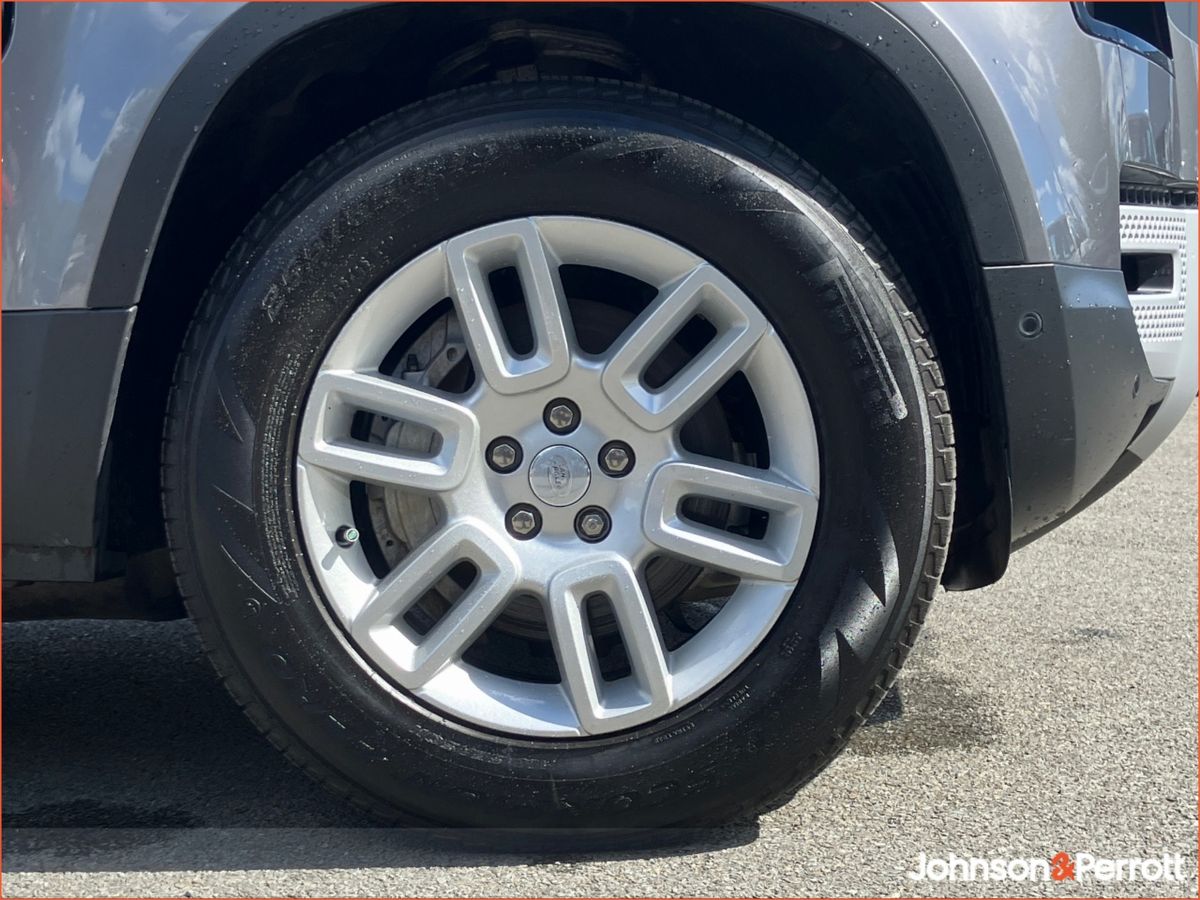 Land Rover Defender 110 2.0 Si4 PHEV S  (Remainder of Manufacturer Warranty)