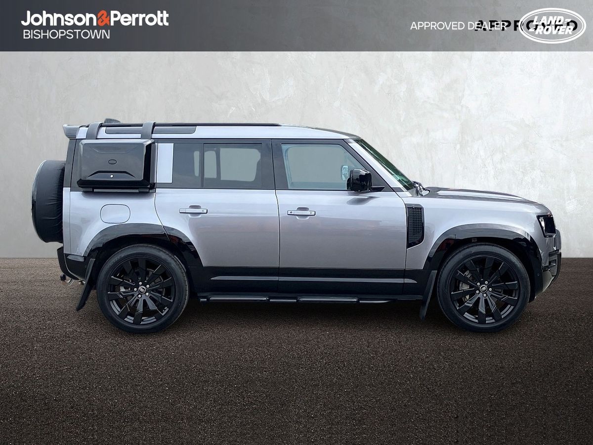Land Rover Defender 110 2.0 Si4 PHEV S (Remainder of Manufacturer Warranty)