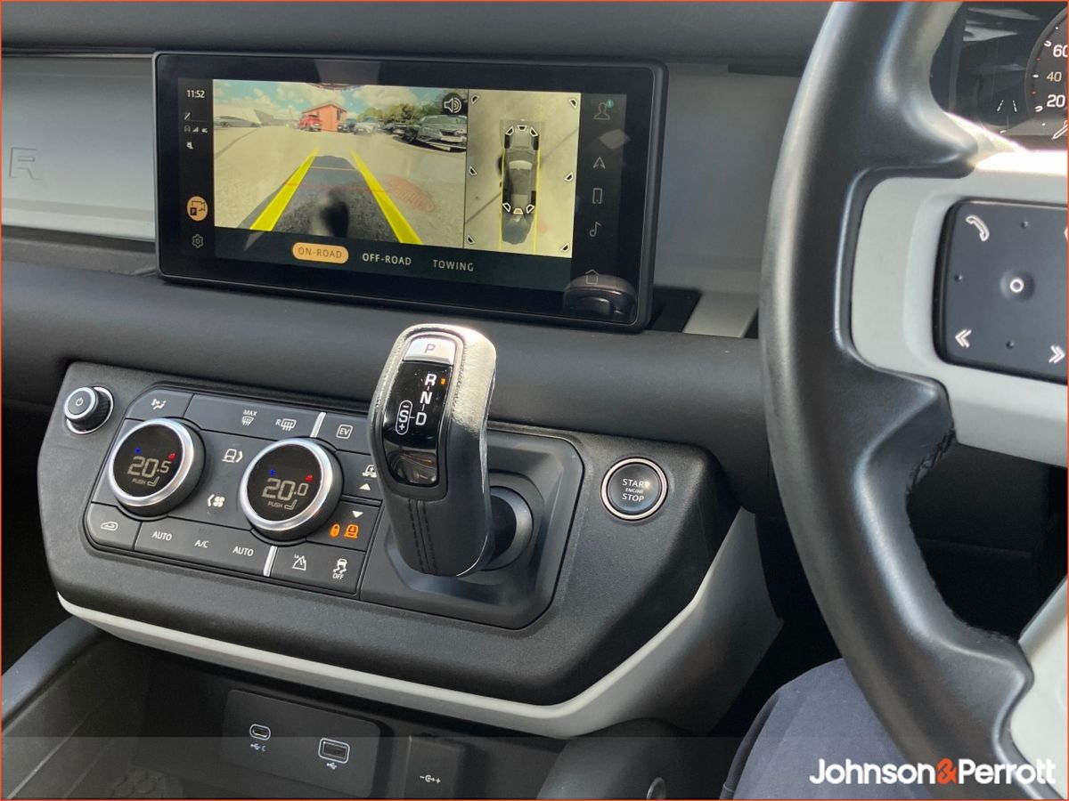 Land Rover Defender 110 2.0 Si4 PHEV S (Remainder of Manufacturer Warranty)