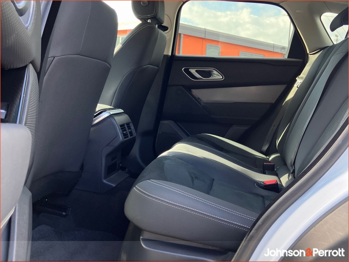 Land Rover Range Rover Velar 2.0L D 180PS
