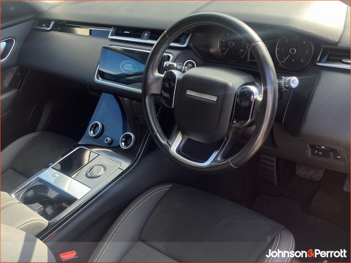 Land Rover Range Rover Velar 2.0L D 180PS