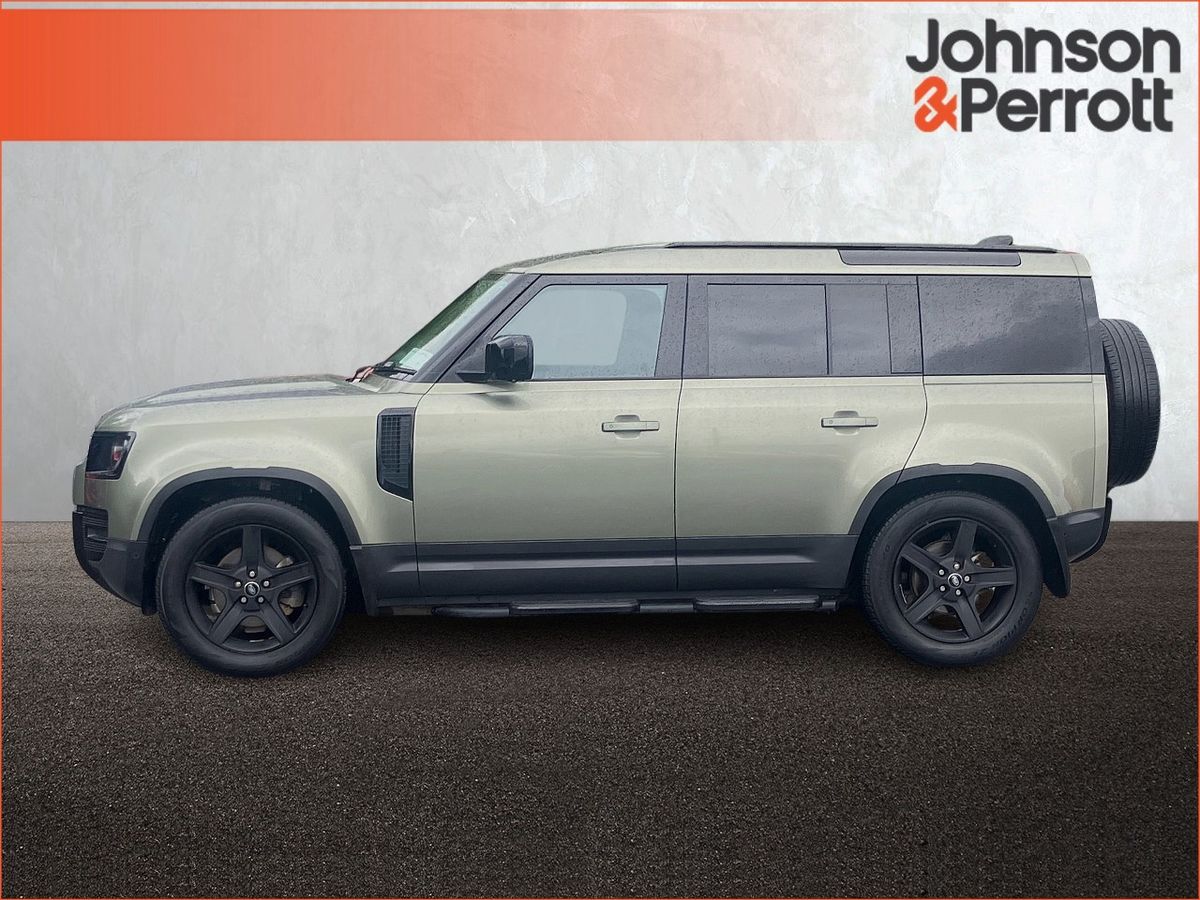 Land Rover Defender DEFENDER 110 3.0 D HARD TOP SE, (Price Excludes VAT)