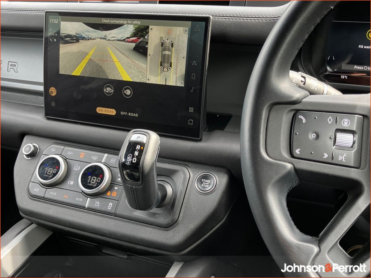 Land Rover Defender 110 2.0 Si4 PHEV 300 PS Sedona Edition,  (Remainder of Manufacturer Warranty)