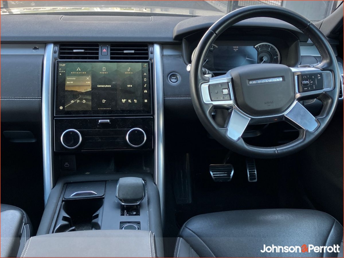 Land Rover Discovery 3.0D I6 300 PS AWD Auto R-Dynamic HSE