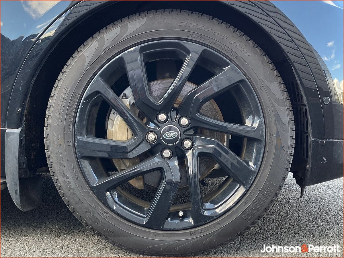 Land Rover Discovery 3.0D I6 300 PS AWD Auto R-Dynamic HSE