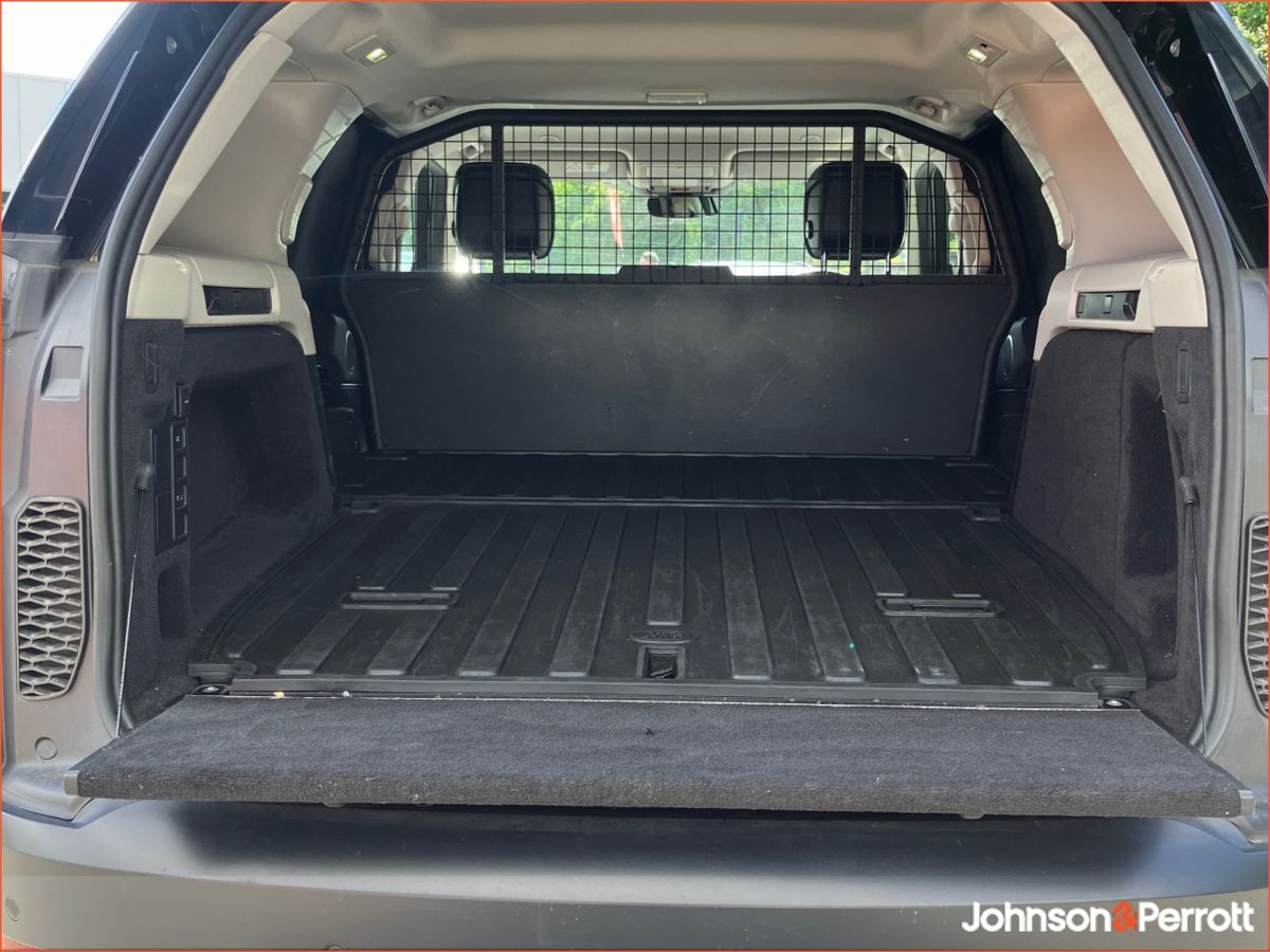 Land Rover Discovery DISCOVERY MY21 3.0 SD6 SE COMM, (Price Excludes VAT)