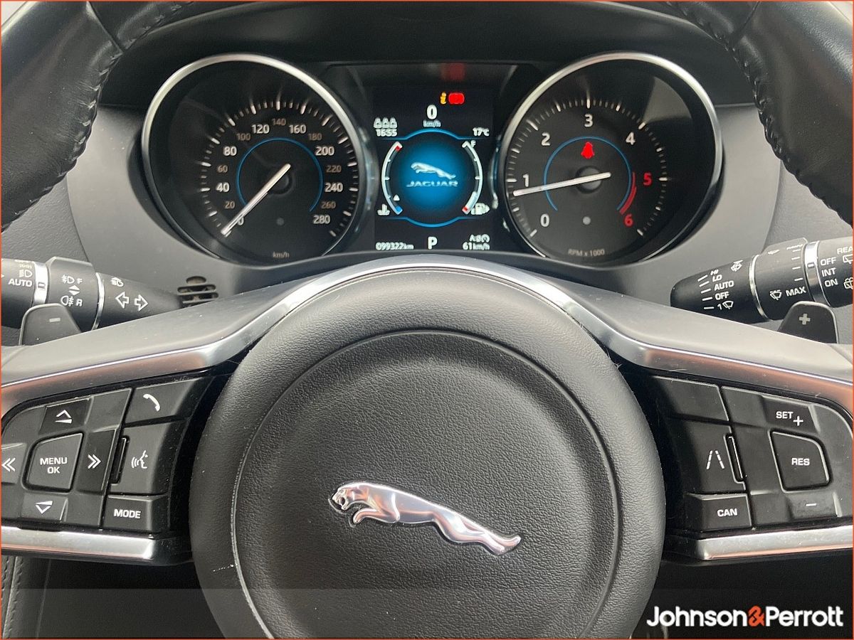 Jaguar F-Pace AWD 2.0 D 180PS Prestige Auto