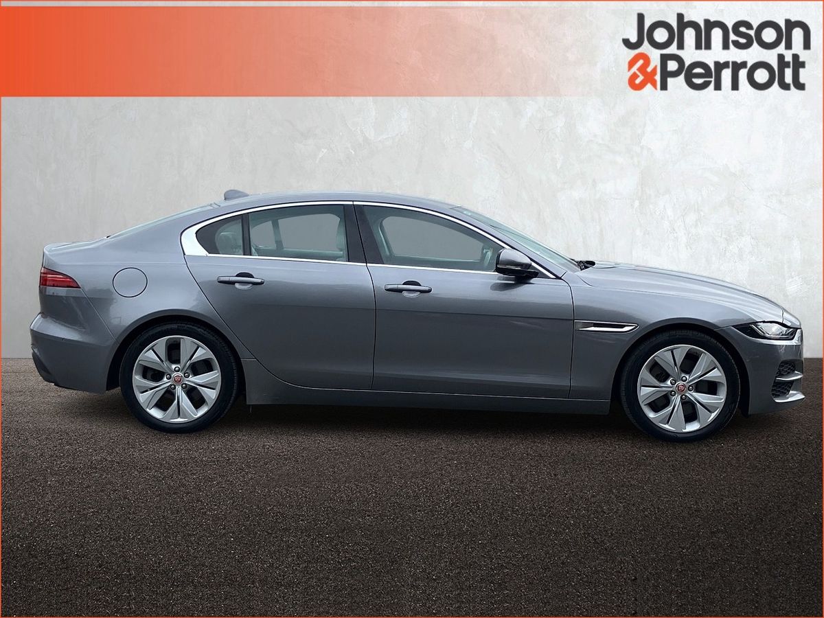 Jaguar XE 2.0D I4 204 PS RWD S