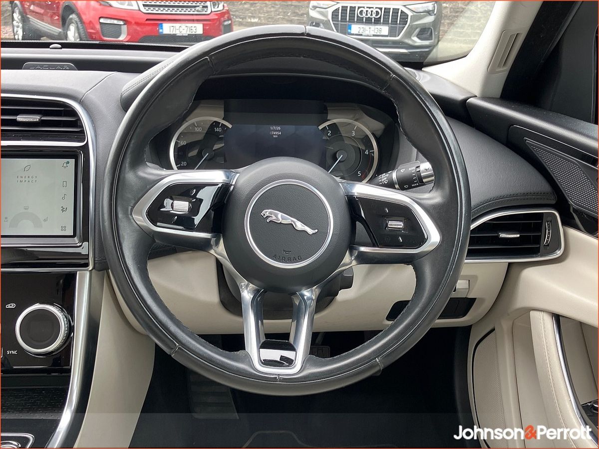 Jaguar XE 2.0D I4 204 PS RWD S