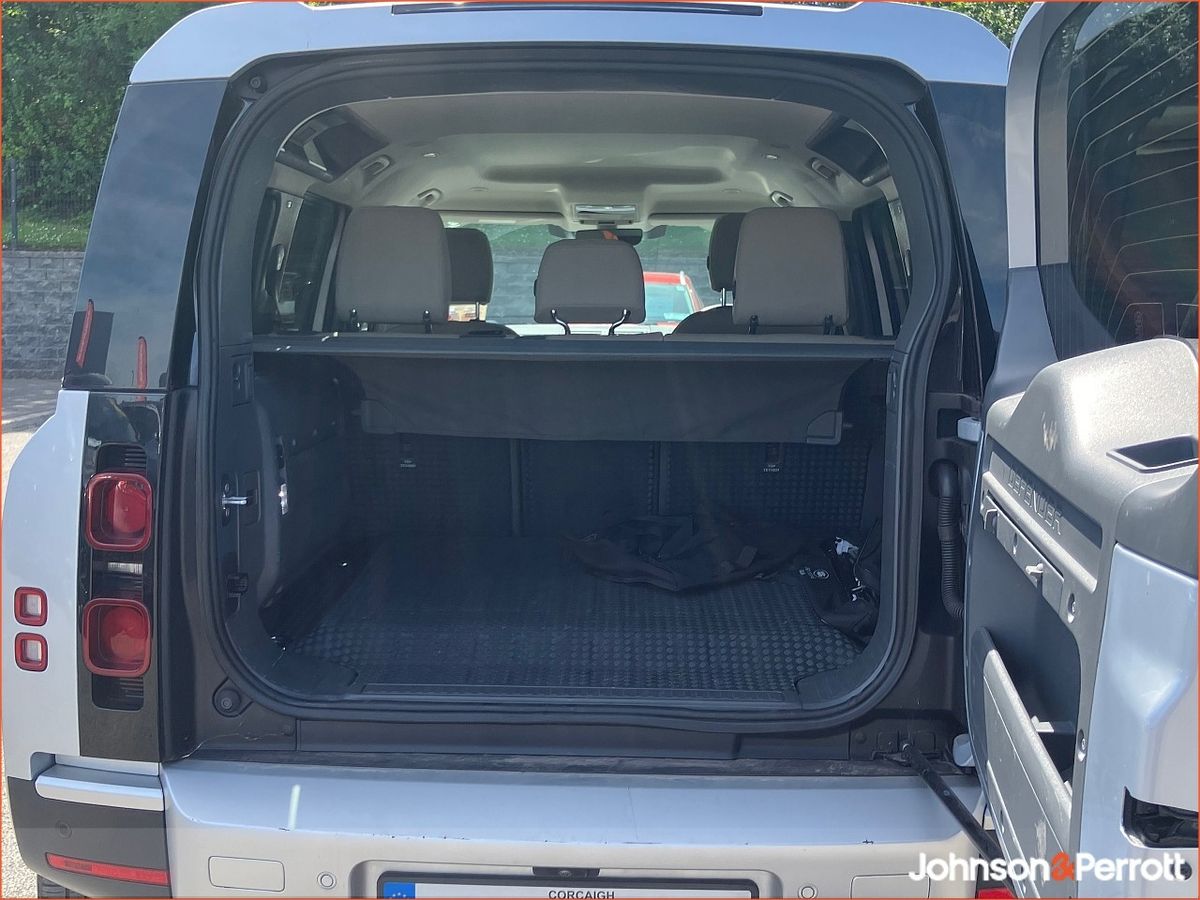 Land Rover Defender 110 2.0 Si4 PHEV S