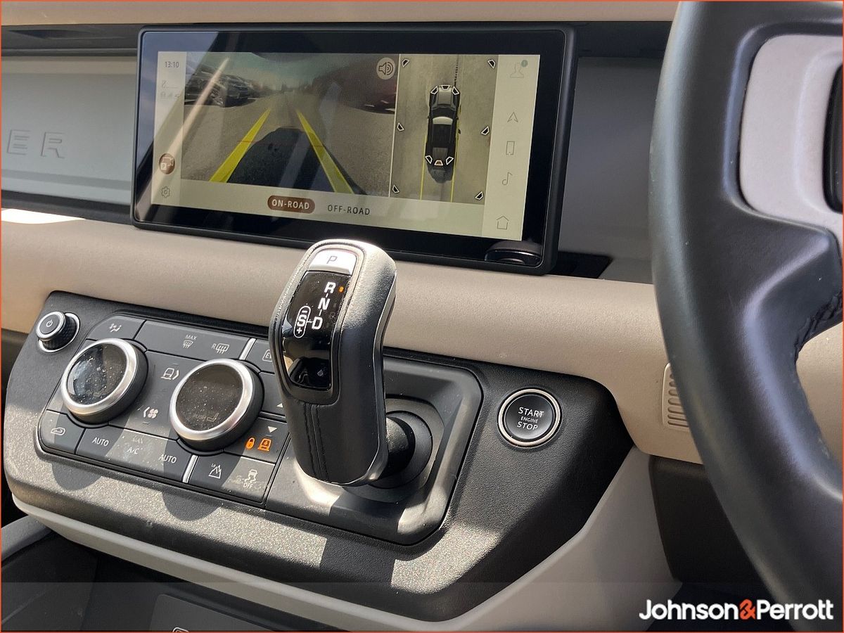 Land Rover Defender 110 2.0 Si4 PHEV S