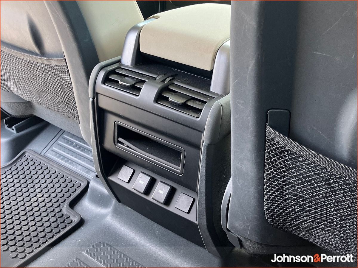 Land Rover Defender 110 2.0 Si4 PHEV S