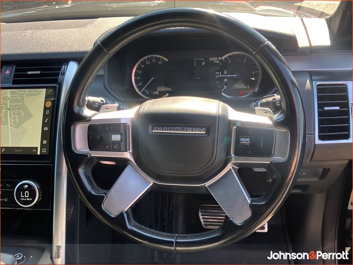 Land Rover Discovery DISCOVERY DISCOVERY 3.0 SD6 R- (Price Excludes VAT)