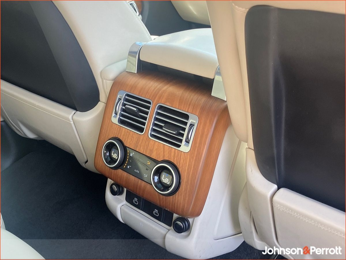 Land Rover Range Rover 2.0 I4 PHEV 404 PS Vogue