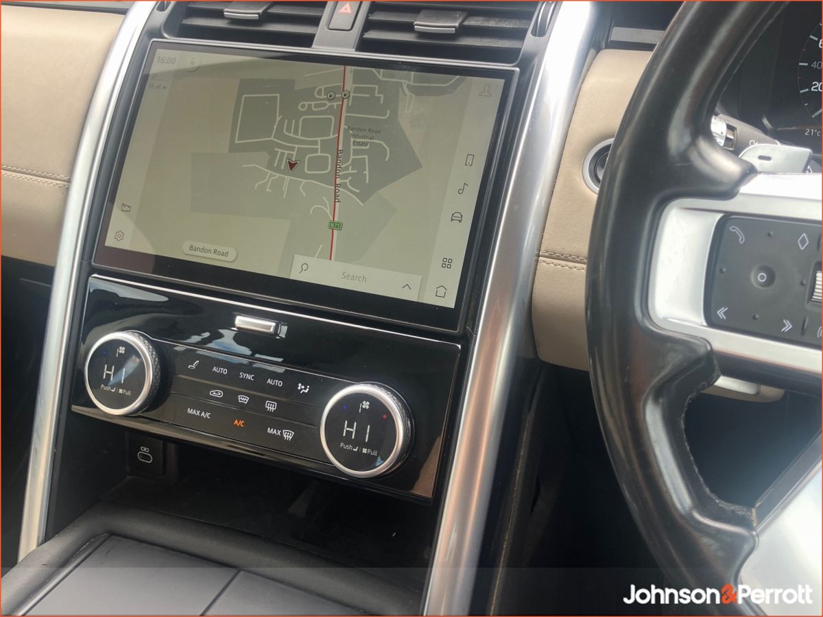 Land Rover Discovery 3.0D SDV6 306PS 4WD Auto Landmark