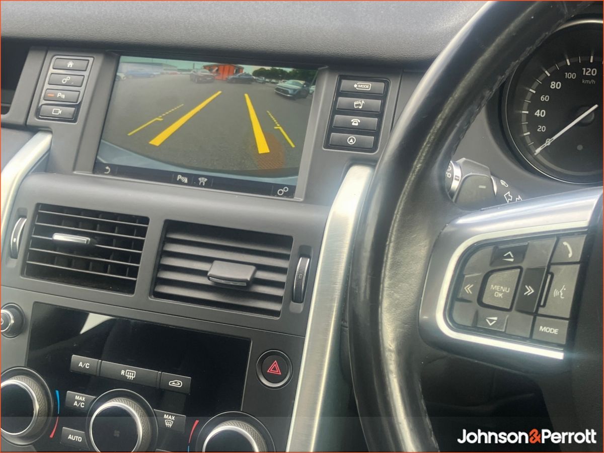 Land Rover Discovery Sport 2.0 TD4 150PS AUTO SE 7 Seat
