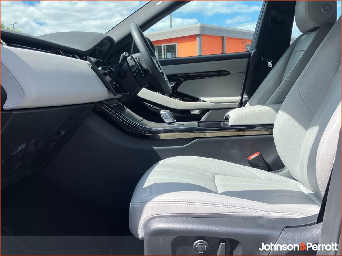 Land Rover Range Rover Evoque 1.5 I3 PHEV 269 PS S, (Remainder of Manufacturer Warranty)