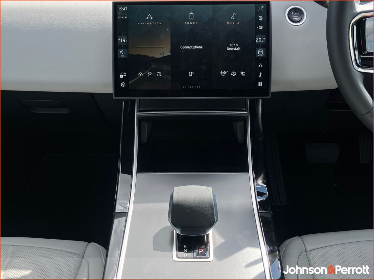 Land Rover Range Rover Evoque 1.5 I3 PHEV 269 PS S, (Remainder of Manufacturer Warranty)