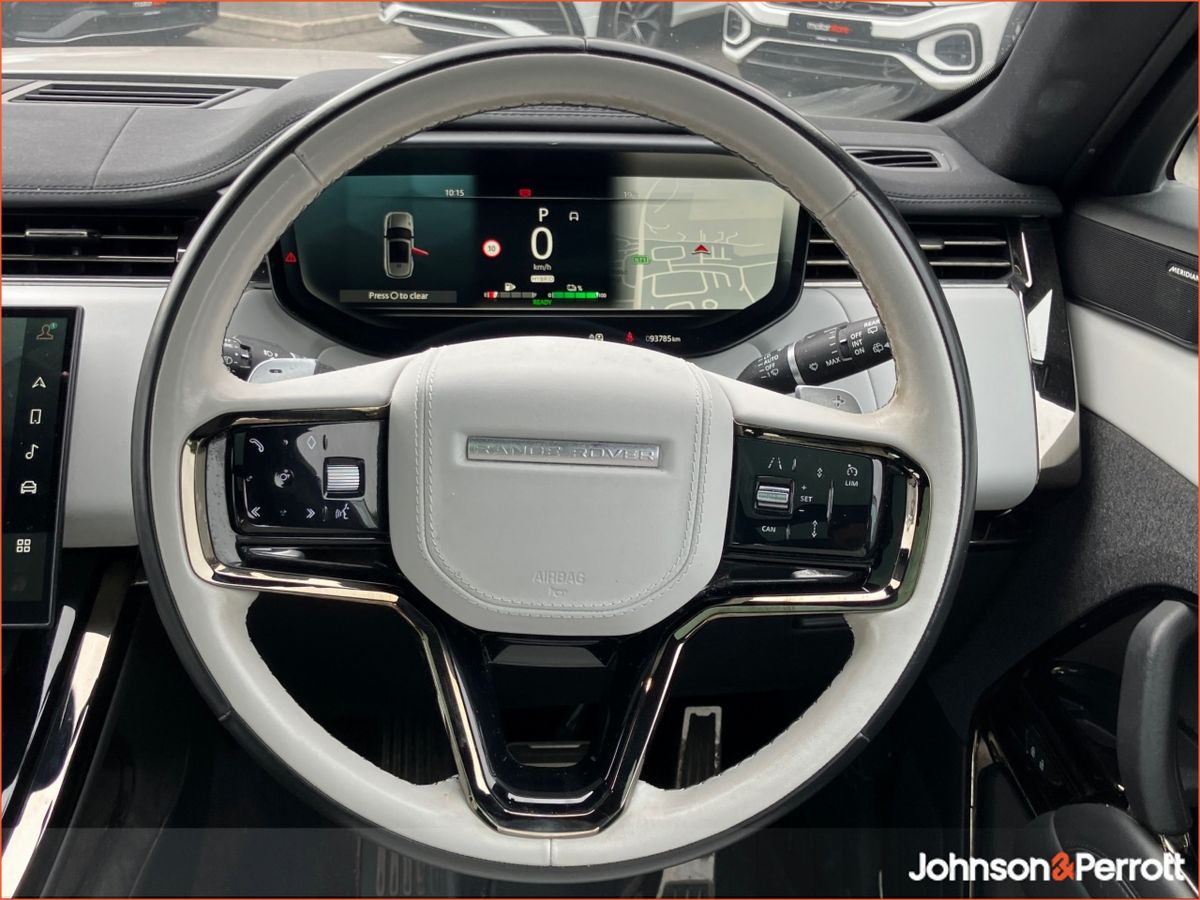 Land Rover Range Rover Sport  PHEV SE Dynamic, (Remainder manufacturer warranty)