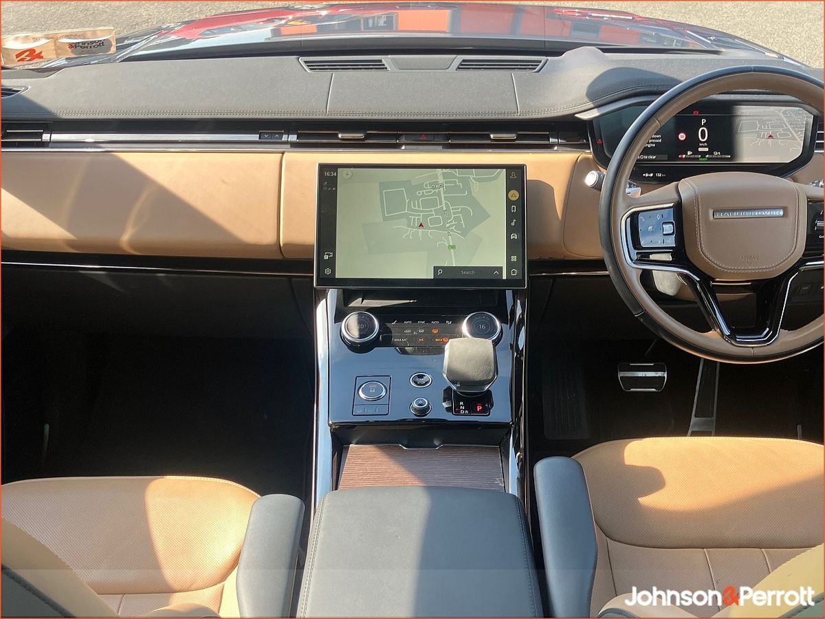 Land Rover Range Rover SWB 3.0 Si6 PHEV SE, (Remainder manufacturer warranty)